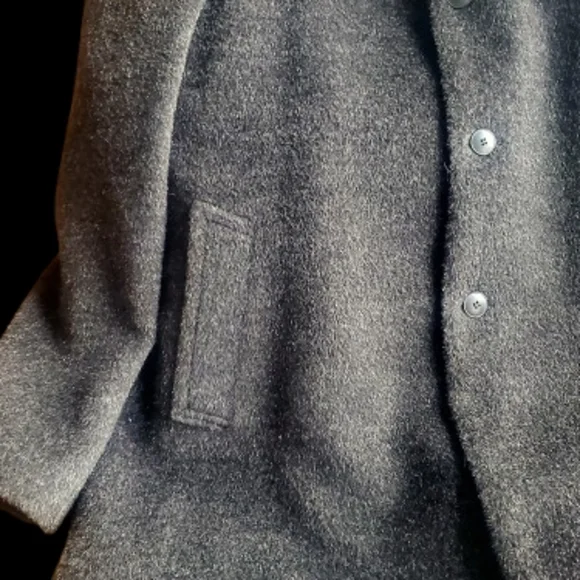 Mens Alpaca, Black/Gray Wool, XL Overcoat, W/Black Satin Lining & Button Front